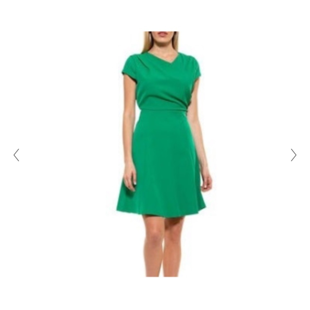 Alexia Admor Asymmetrical Neck Cap Sleeve Green